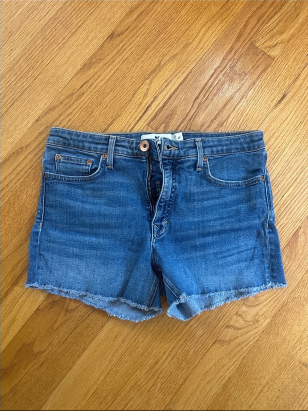 Vineyard Vines Blue Denim Frayed Hem Shorts